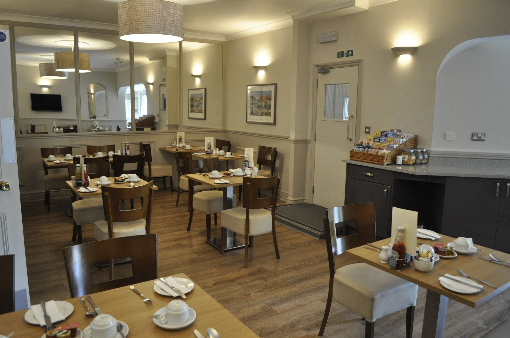 Hayward'S At The Grasmere Keynsham Εξωτερικό φωτογραφία